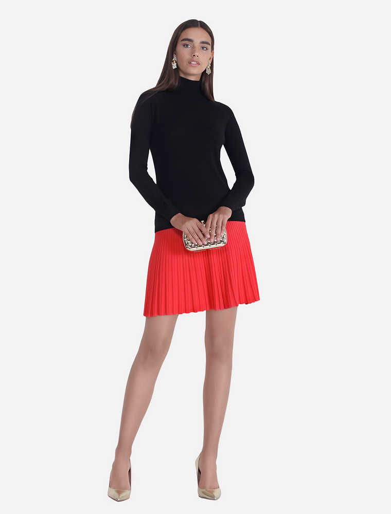 JENADIN // WOMENS GOLF TOP BLACK
