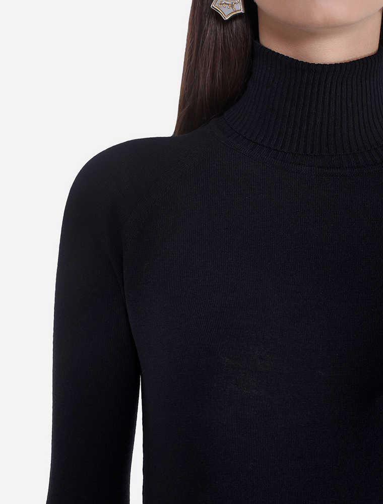JENADIN // WOMENS GOLF TOP, BLACK - Image 2