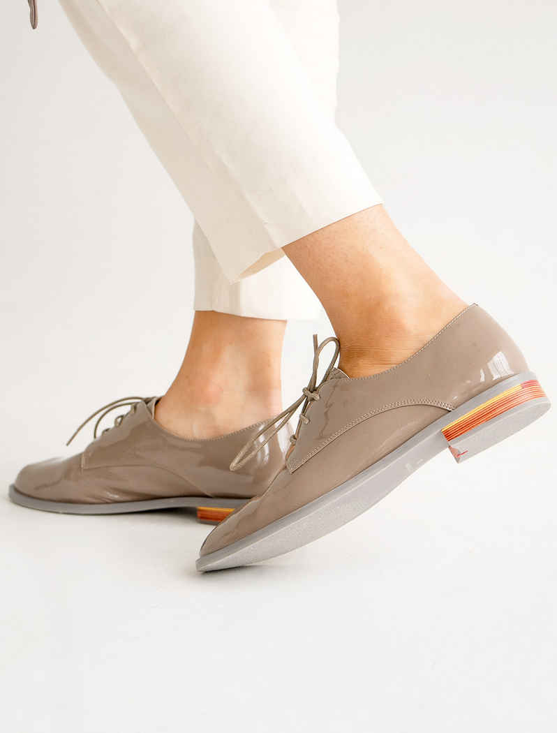 VITTO ROSSI // MULTICOLOR HEEL LEATHER OXFORD LOAFERS, COFFEE - Image 2