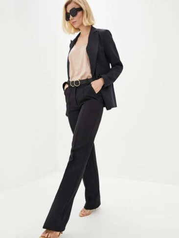 ZUBRYTSKAYA // STRAIGHT CUT CENTER RIB TROUSERS, BLACK