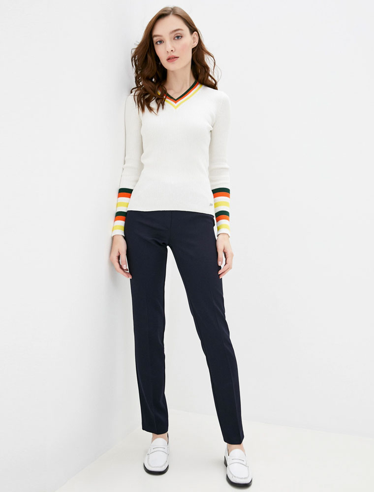 GDM // WOMAN'S V-NECK PULLOVER, CREAM
