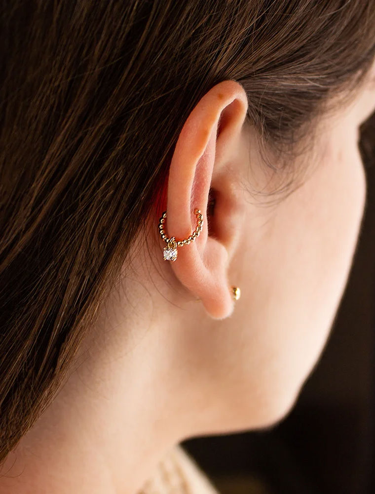 SE // SURGICAL STEEL EAR RING with CRYSTAL, GOLD - Image 3