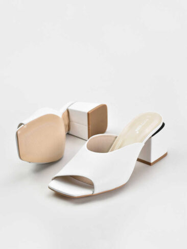 VITTO ROSSI // TRIANGLE OPEN TOE SANDALS, WHITE
