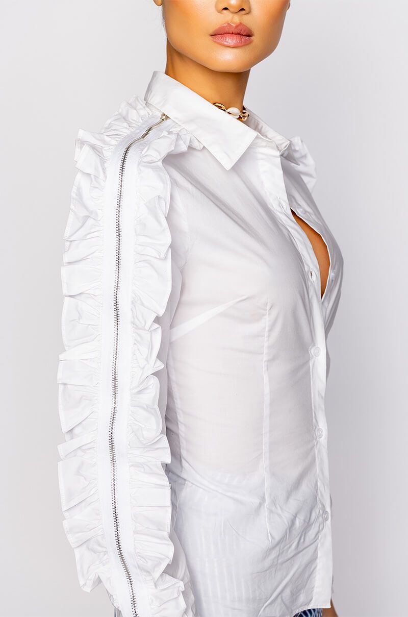 A.KOM // RUFFLED SLEEVE ZIPPER SHIRT, WHITE - Image 5