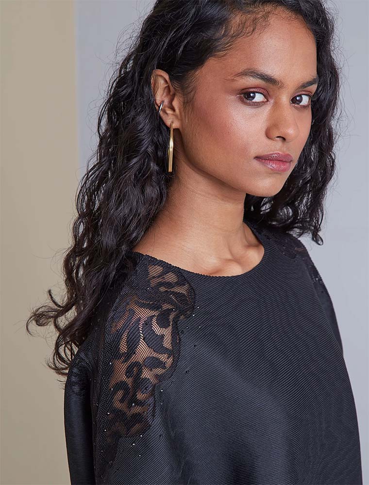 SCARLET SAGE // SIMONE LACED SHOULDER TOP, CREAM - Image 2