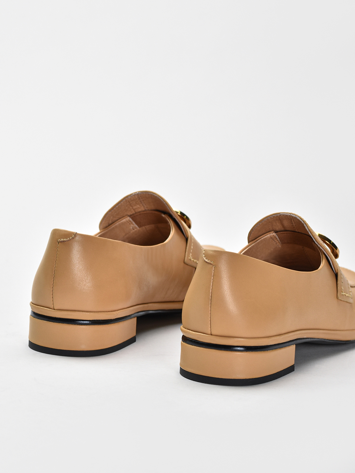 VITTO ROSSI // CD FRONT DETAIL LEATHER FLATS, WHITE - Image 2