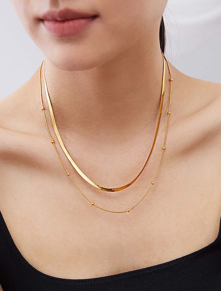 SE // U-SHAPE TITANIUM STEEL LAYERED NECKLACE, GOLD - Image 4