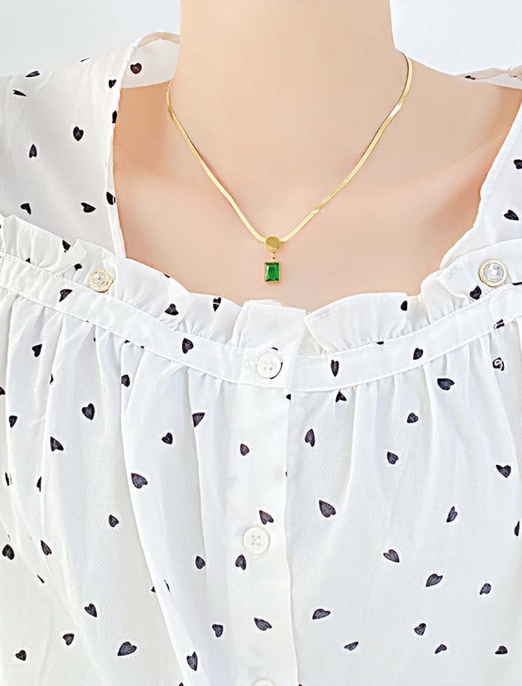SE // SURGICAL STEEL GEOMETRIC ARTIFICIAL GEMSTONE NECKLACE, GOLD - Image 2
