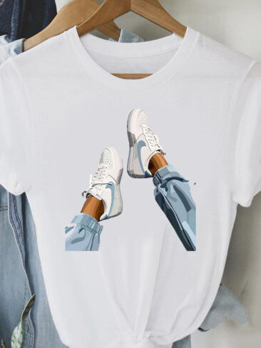 LOVE&LIVE // “SNEAKERS” TEE SHIRT