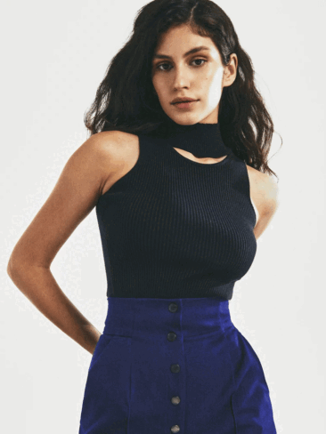 GEPUR // RIBBED SLEEVELESS TURTLENECK W/ NECKLINE DETAIL, BLACK
